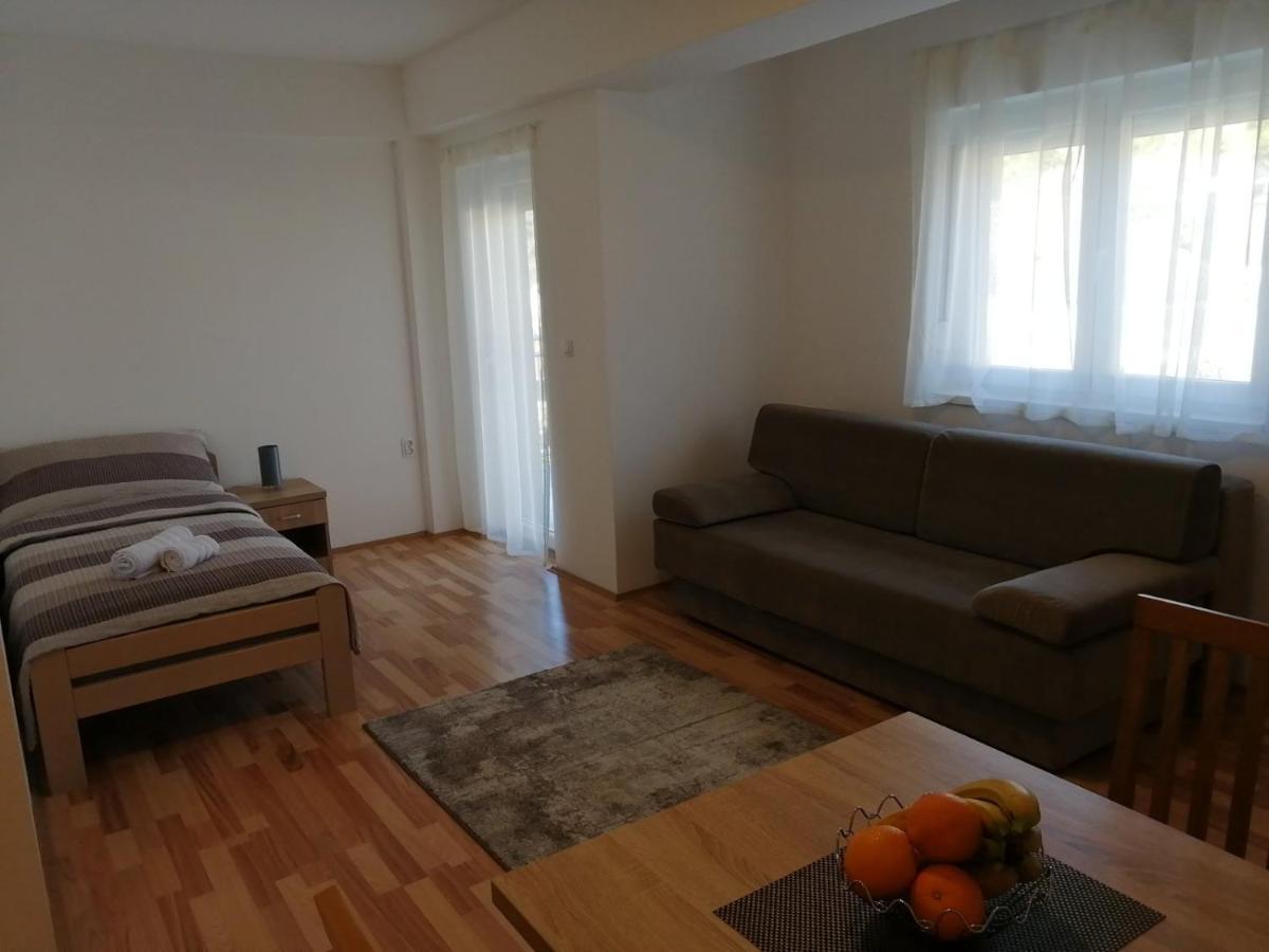 Apartment & Matin Breg